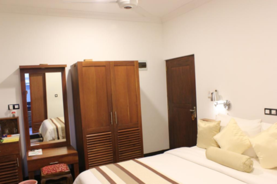 Gloria Grand Hotel
