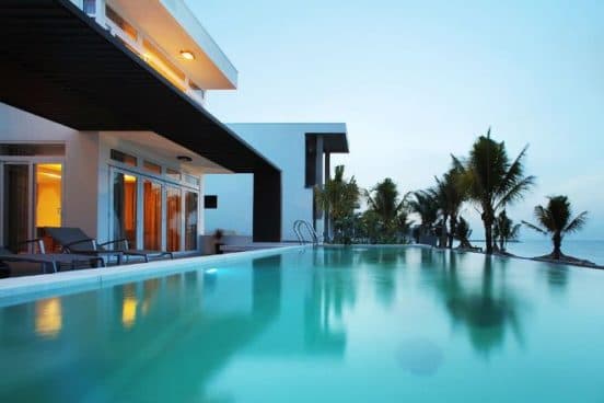 The Cliff Resort and Residences