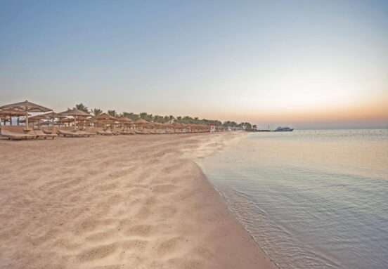 SUNRISE ROYAL MAKADI AQUA RESORT